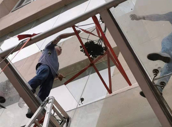 武漢玻璃幕墻清潔